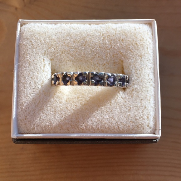 Iolite and sterling eternity ring - Picture 5 of 6